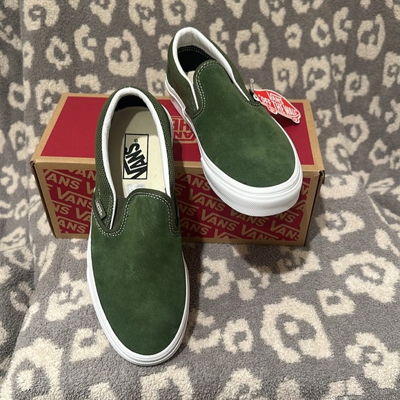 Vans Classic Slip-On Sneakers in Textured Chive 😍New 🆕 & Never Worn 😍 - Picture 13 of 17